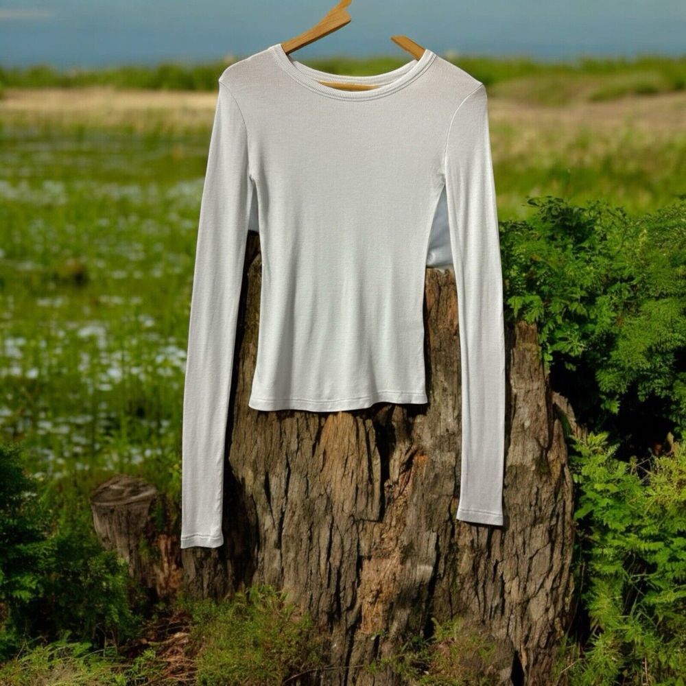 Abound Women's Lightweight Round Neck Cotton Blend‎ Ribbed Shirt in White S